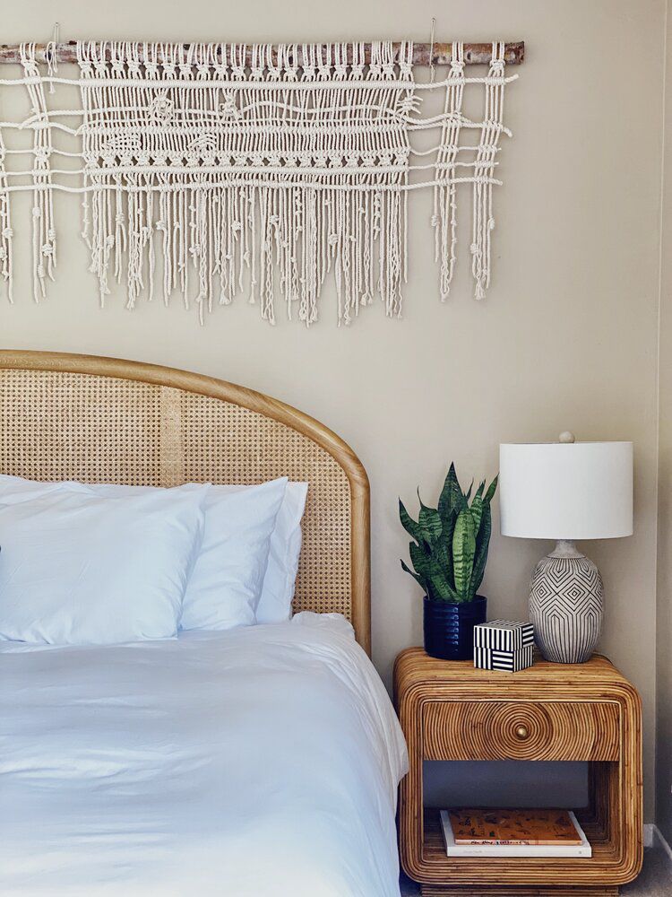 boho-style bedroom wall decor ideas