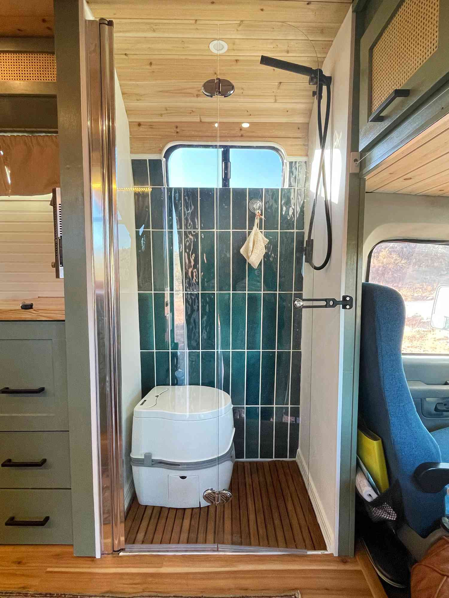 team bathroom tiny house