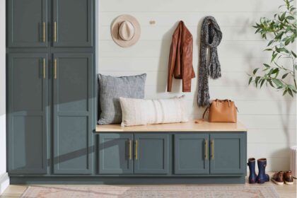 43 ideias de mudroom com soluções criativas de armazenamento